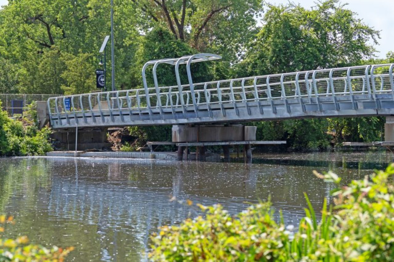 Footbridge at the Metropolitan Campuse