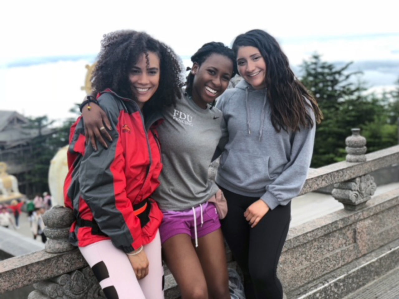 During her summer abroad, Jannice Santiago became good friends with two students from FDU’s Metropolitan Campus, Natalia Toby and Joanne Gallegos. The trio ventured to see the Golden Summit on Mount Emei.