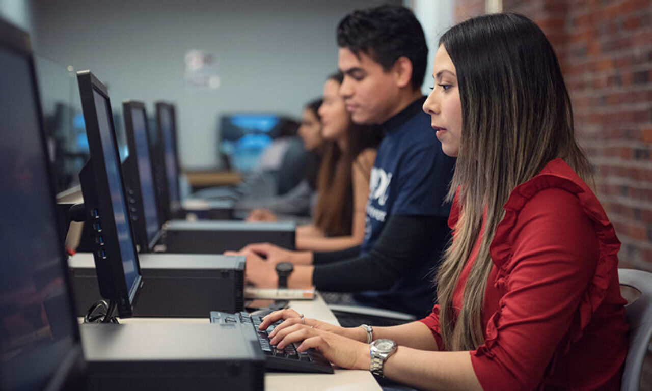 Students in a computer lab