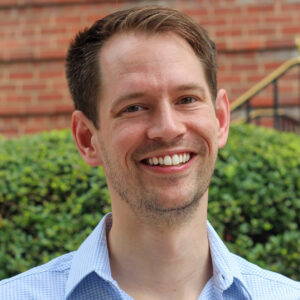 Portrait of a male faculty member.