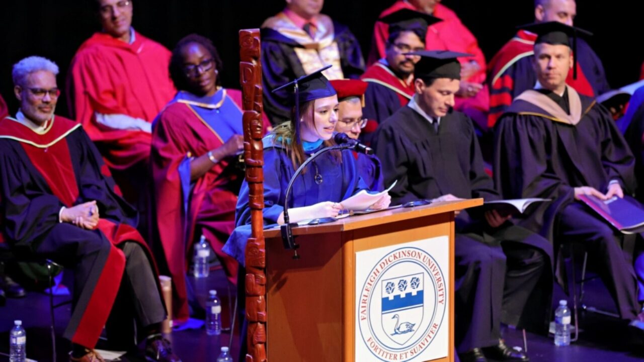 FDU Vancouver Thaisa Archanjo Hiss Ferraz Bertelli