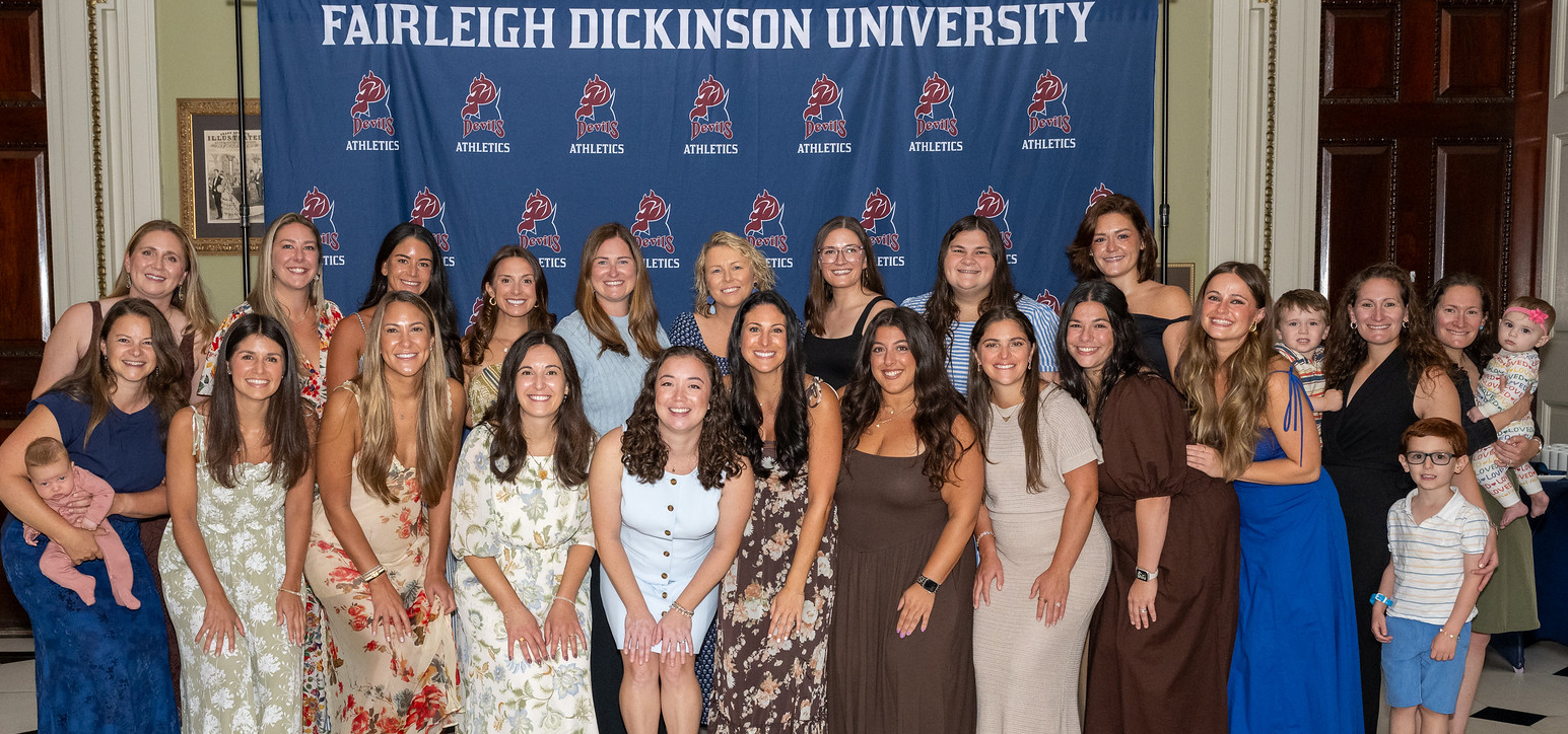 The 2014 Field Hockey Team.