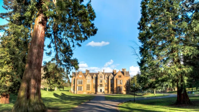 FDU is excited to announce a new chapter for Wroxton College!

Details at link in bio and story.... read more on Instagram.