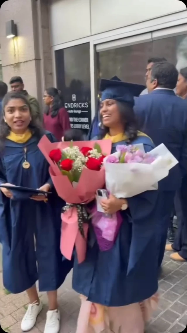 POV: you’re graduating from FDU Vancouver! 💐

📸 Anusha Amirneni

#fdugrad #myfdu #fairleighdickinsonuniversity  #classof2025 #graduated   ... read more on Instagram.